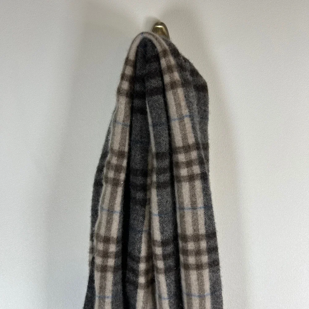 Enzo Mantovani Wool Cashmere Blend Plaid Scarf Grey Tan Black Fringe‎ RN 106630